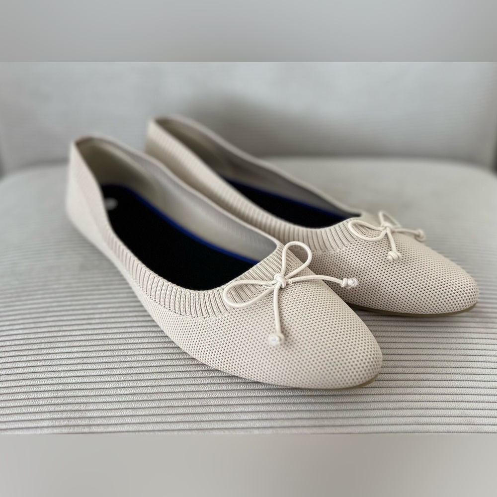Chic Cream Knit Ballet Flats with Bow Detail size 10